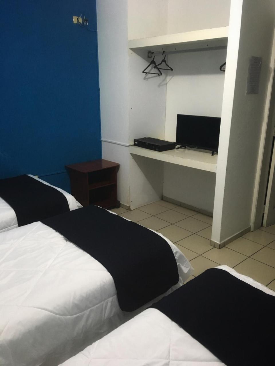 Hostal Albatros Manta Luaran gambar