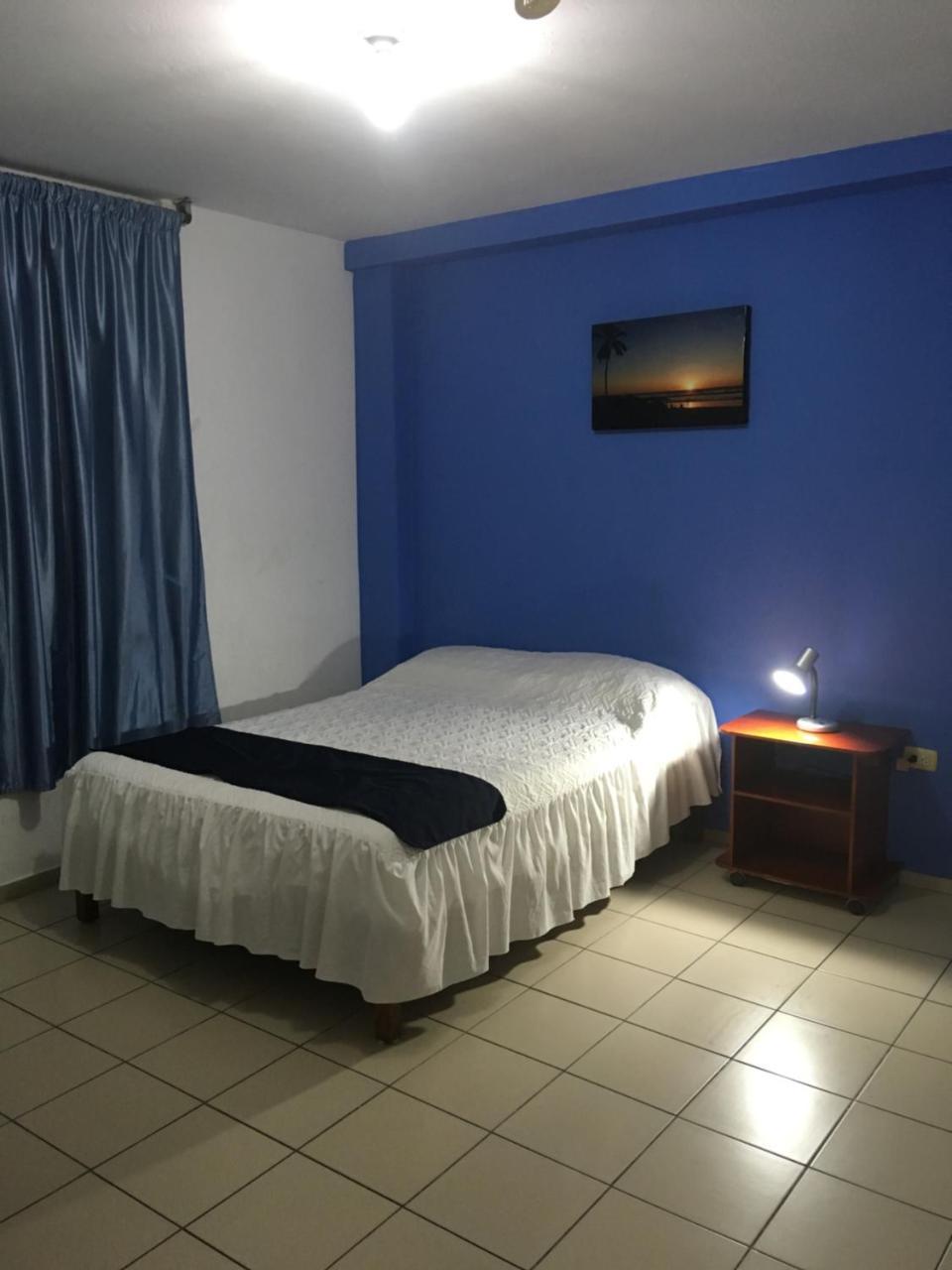 Hostal Albatros Manta Luaran gambar